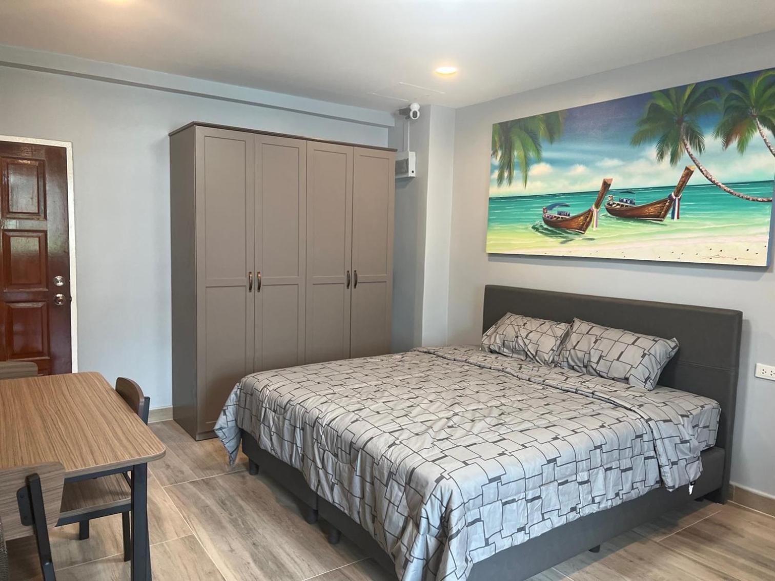 Private Modern Apartments By Patong Vacation Rentals Located In The Heart Of Patong, Walking Distance To The Beach, Kitchen, Private Bathroom, Seating Area, 65" Smart Tv With Free Wifi Zewnętrze zdjęcie