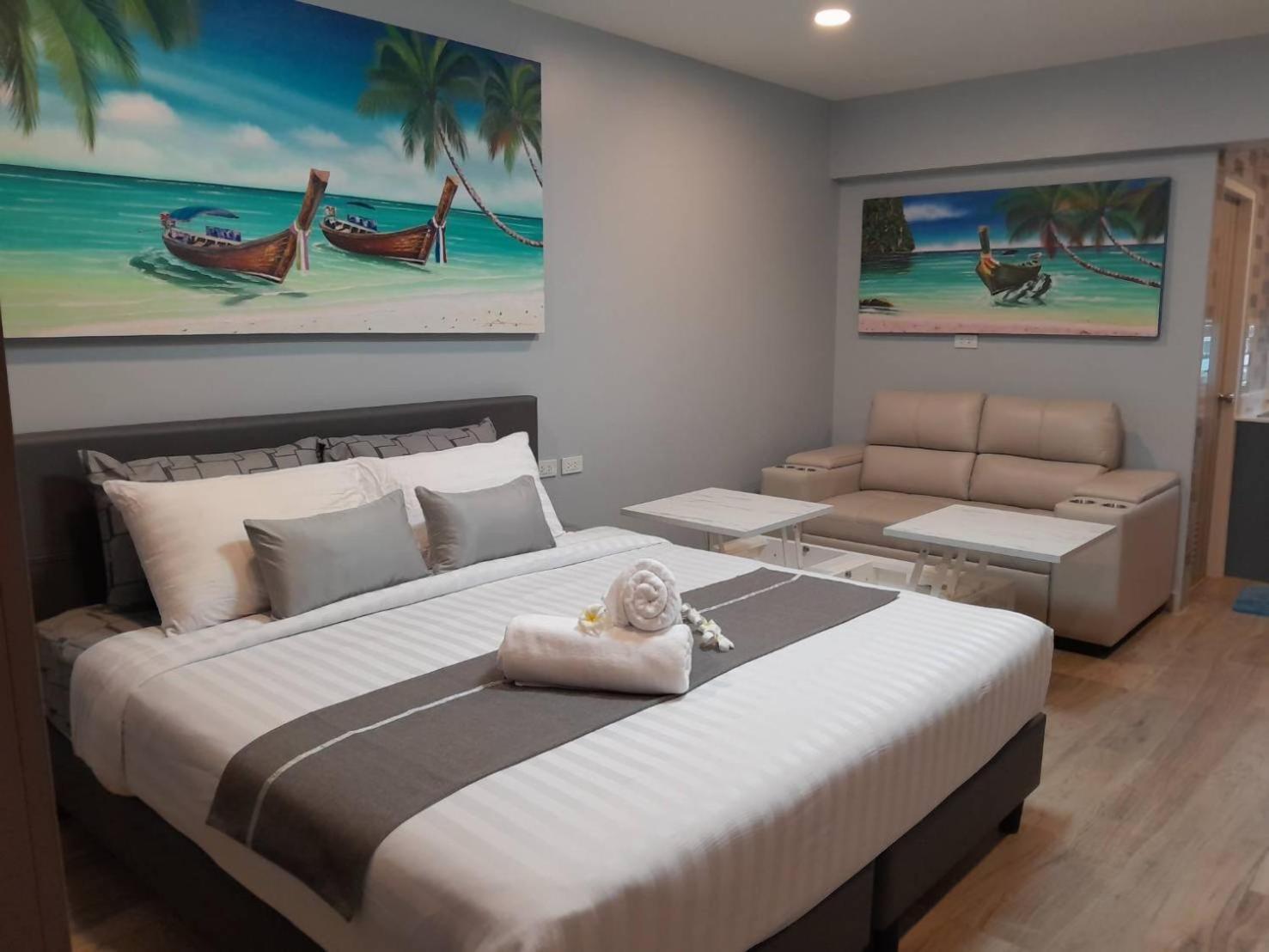 Private Modern Apartments By Patong Vacation Rentals Located In The Heart Of Patong, Walking Distance To The Beach, Kitchen, Private Bathroom, Seating Area, 65" Smart Tv With Free Wifi Zewnętrze zdjęcie