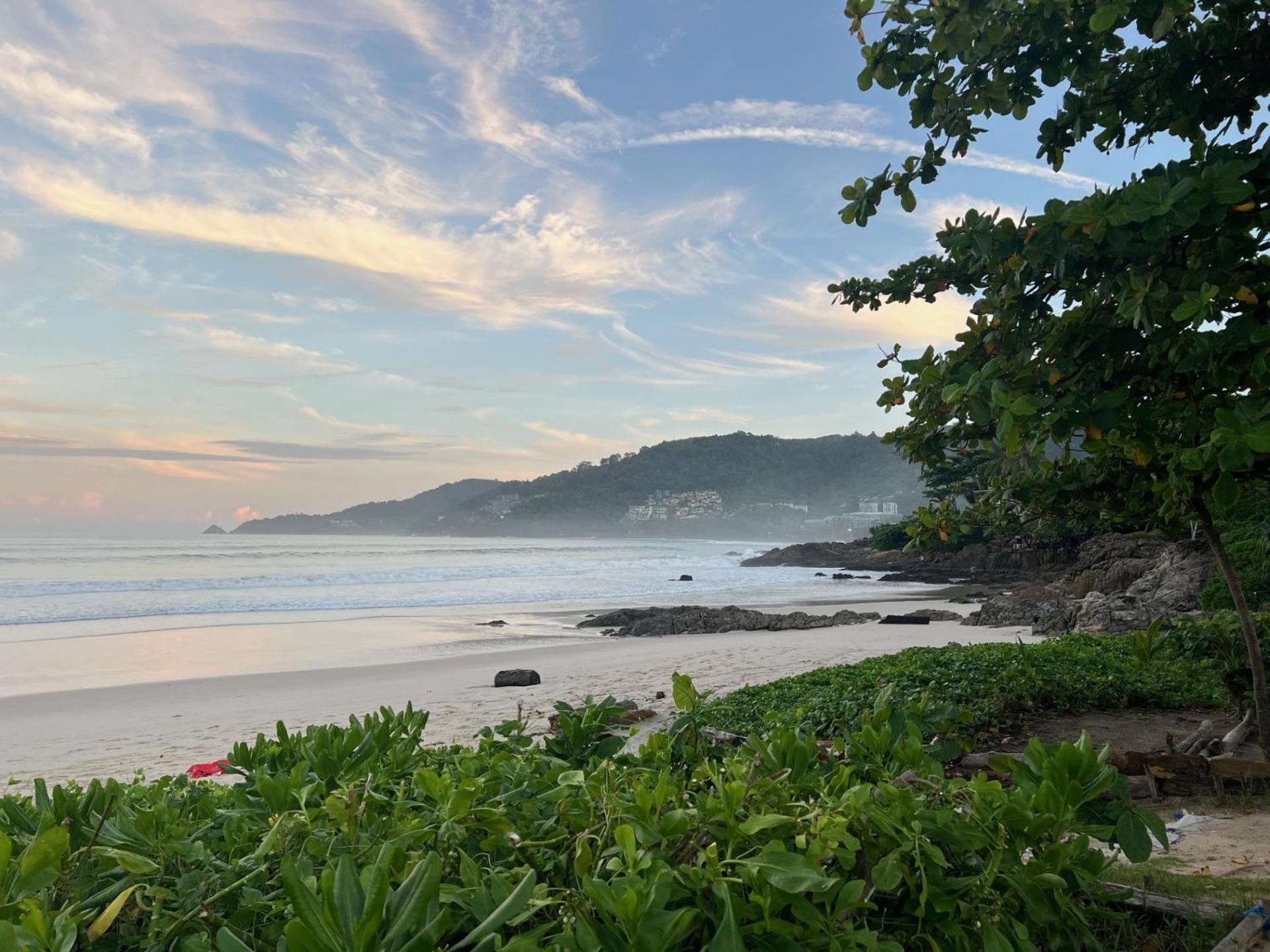 Private Modern Apartments By Patong Vacation Rentals Located In The Heart Of Patong, Walking Distance To The Beach, Kitchen, Private Bathroom, Seating Area, 65" Smart Tv With Free Wifi Zewnętrze zdjęcie
